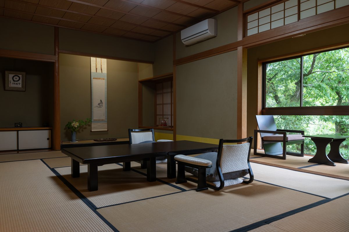 山中温泉　胡蝶